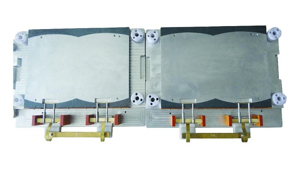 醫療用引流袋模具